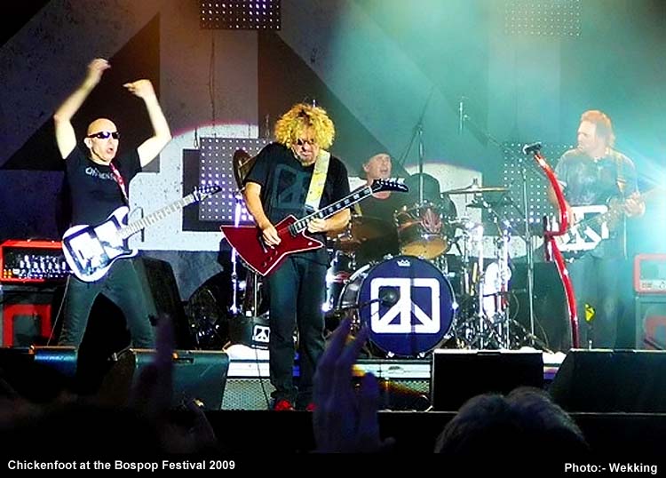 Chickenfoot